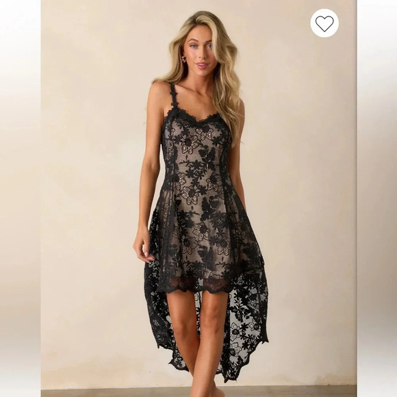 Red Dress Boutique BLOOM BLACK LACE HIGH LOW DRESS  M Wedding - Picture 1 of 8